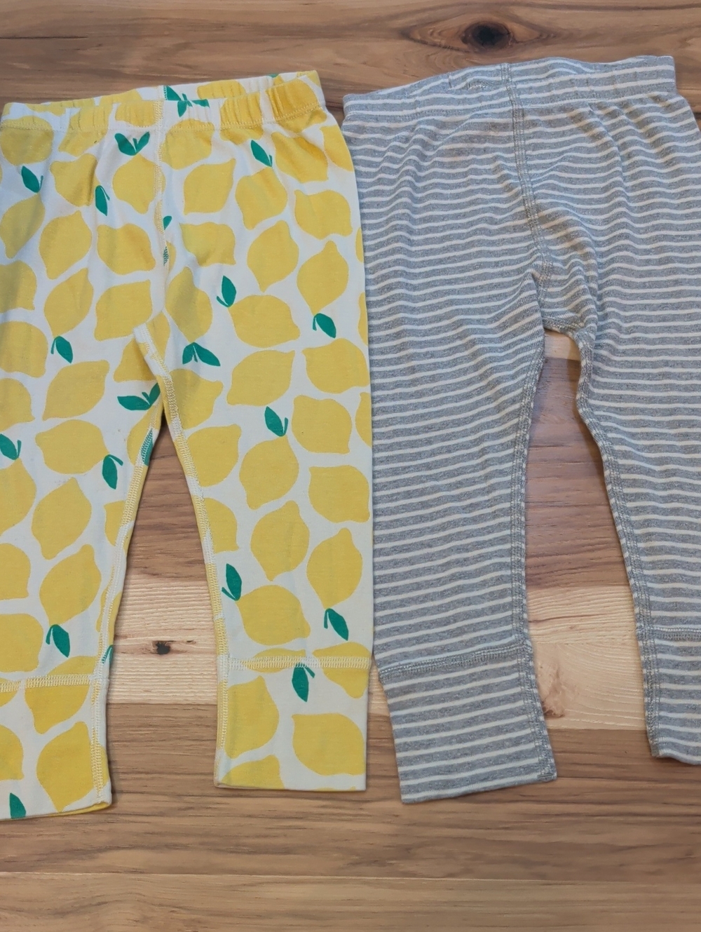 Hanna Andersson Yellow Lemon Print & Gray Stripe Leggings - Set of 2